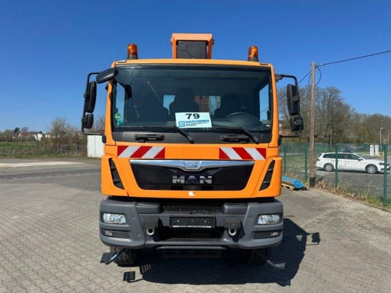 MAN TGM 15.250 4x4 Lifting basket - Ruthmann T300.1 30 m - Truck, Crane truck: picture 3 MAN TGM 15.250 4x4 Lifting basket - Ruthmann T300.1 30 m - Truck, Crane truck: picture 3
