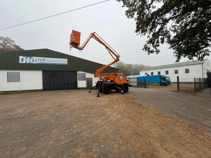 Mercedes-Benz Unimog 1200 4x4 - Lifting basket - Truck, Crane truck: picture 5 Mercedes-Benz Unimog 1200 4x4 - Lifting basket - Truck, Crane truck: picture 5