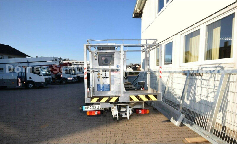 Nissan NT 400 Cabstar - Lifting basket truck - Truck, Crane truck: picture 5 Nissan NT 400 Cabstar - Lifting basket truck - Truck, Crane truck: picture 5