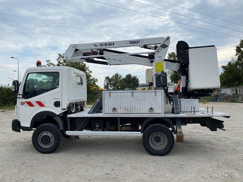 Renault Maxity 150 dxi 4x4 - Versalift Lifting Basket - 3,5t - Truck, Crane truck: picture 5 Renault Maxity 150 dxi 4x4 - Versalift Lifting Basket - 3,5t - Truck, Crane truck: picture 5