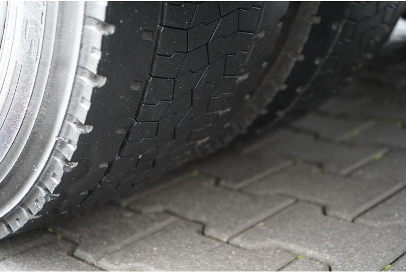 Leasing of Volvo FH 460 / 6x2 / FIRANKA- 7,7 m / DACH PODNOSZONY / I-SAVE / KLIM Volvo FH 460 / 6x2 / FIRANKA- 7,7 m / DACH PODNOSZONY / I-SAVE / KLIM: picture 17