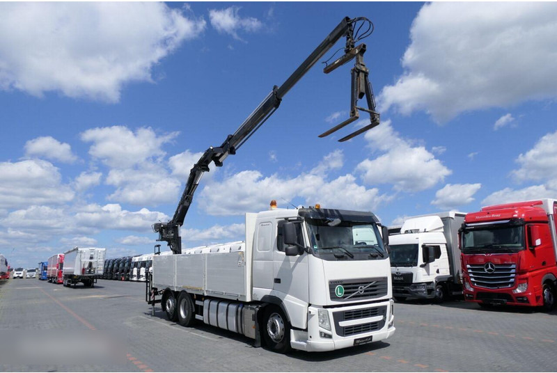 Volvo FM 460 - Dropside/ Flatbed truck, Crane truck: picture 3 Volvo FM 460 - Dropside/ Flatbed truck, Crane truck: picture 3