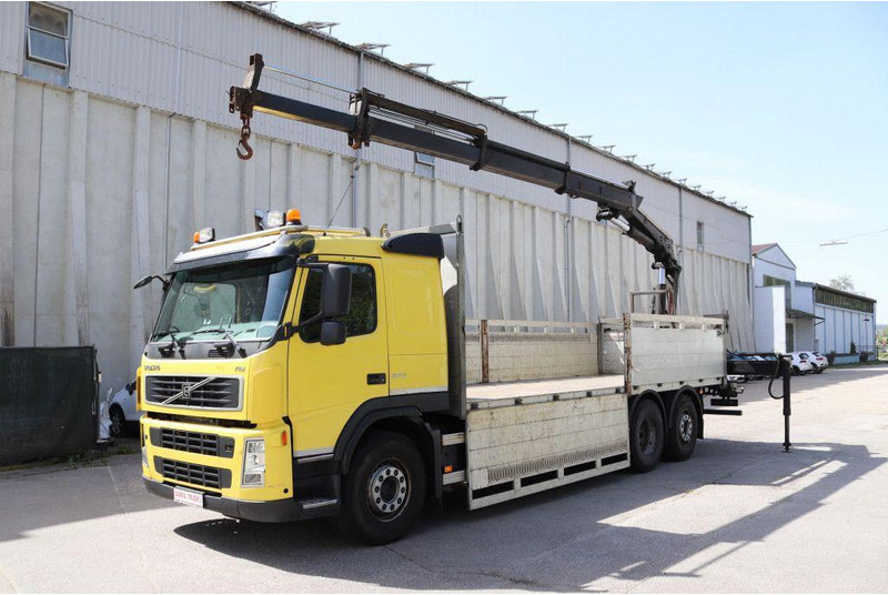 Volvo FM370 E5 VEB Kran Atlas 190.2E-A4 Funk - Dropside/ Flatbed truck, Crane truck: picture 2 Volvo FM370 E5 VEB Kran Atlas 190.2E-A4 Funk - Dropside/ Flatbed truck, Crane truck: picture 2