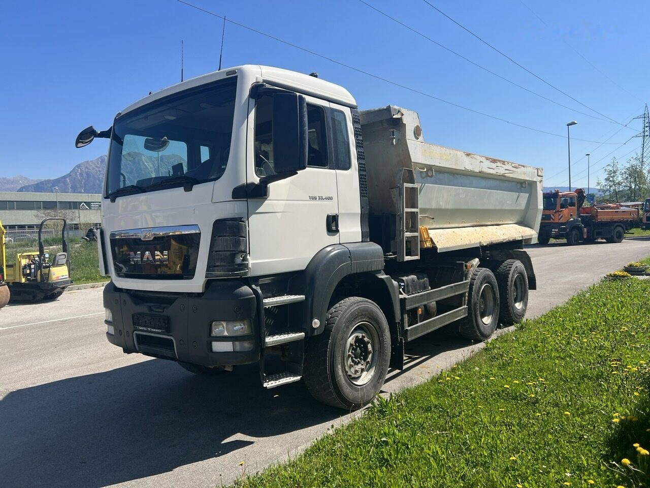 MAN TGS 33.400 - Tipper: picture 2 MAN TGS 33.400 - Tipper: picture 2