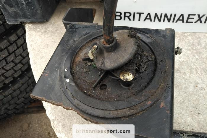 NISSAN Atleon L35 - Gear stick: picture 3 NISSAN Atleon L35 - Gear stick: picture 3