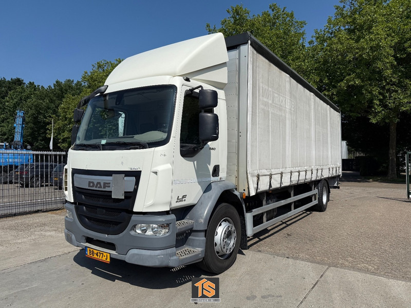 DAF LF 280 FA 19 TON - SCHUIFZEILEN/CURTAIN/GARDINEN - APK 06/2026! - NL TRUCK - TOP! - Curtainsider truck: picture 1 DAF LF 280 FA 19 TON - SCHUIFZEILEN/CURTAIN/GARDINEN - APK 06/2026! - NL TRUCK - TOP! - Curtainsider truck: picture 1