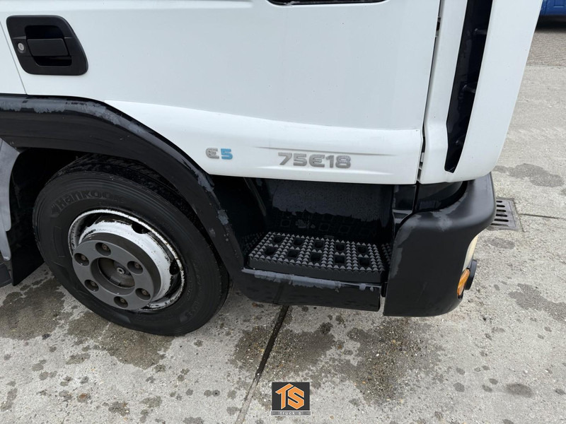 Iveco ML75E18/P AUTOTRANSPORT - AUTOMATIC - 7.5TON - LOADING 2830KG - NL TRUCK - Autotransporter truck: picture 4 Iveco ML75E18/P AUTOTRANSPORT - AUTOMATIC - 7.5TON - LOADING 2830KG - NL TRUCK - Autotransporter truck: picture 4