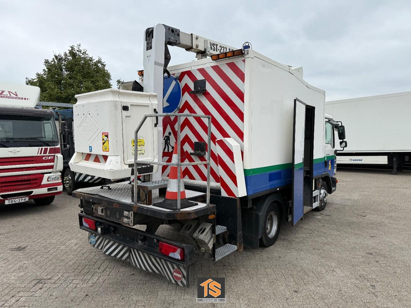 MAN TGL 12.210 EURO 5 - MANUAL - VERSALIFT VST-237-NF HEIGHT 14 M - BELGIUM TRUCK - TOP! - Truck, Crane truck: picture 2 MAN TGL 12.210 EURO 5 - MANUAL - VERSALIFT VST-237-NF HEIGHT 14 M - BELGIUM TRUCK - TOP! - Truck, Crane truck: picture 2