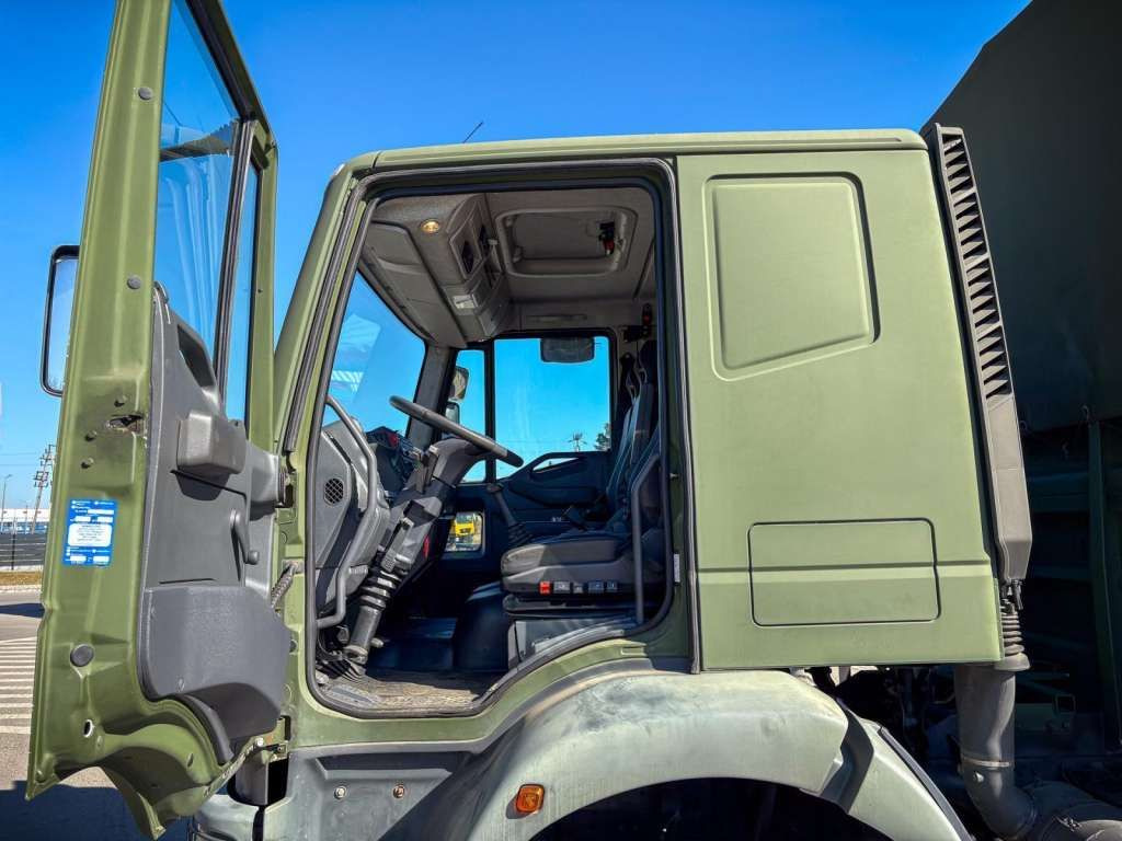 New Curtainsider truck Iveco  EUROCARGO 4x4 Offroad Camper Winde: picture 18 New Curtainsider truck Iveco  EUROCARGO 4x4 Offroad Camper Winde: picture 18