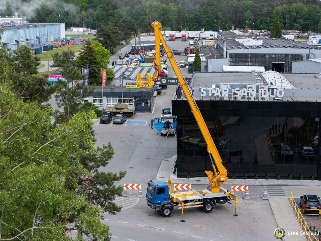 MAN TGM 18.330 4x4 MULTITEL J335 Truck Mounted Lift - Truck mounted aerial platform: picture 1 MAN TGM 18.330 4x4 MULTITEL J335 Truck Mounted Lift - Truck mounted aerial platform: picture 1