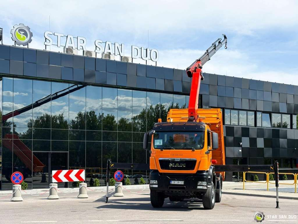 Crane truck MAN  TGS 18.480 4x4 PALFINGER PK 22002  Crane Kipper: picture 6