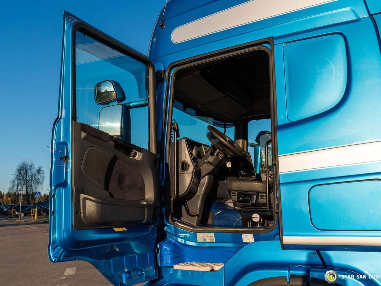 Crane truck : picture 15 Crane truck : picture 15