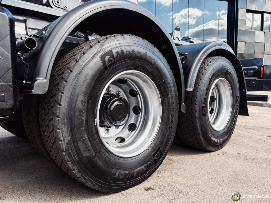 Cab chassis truck Tatra  T158 PHOENIX 6x6 Euro 6: picture 25