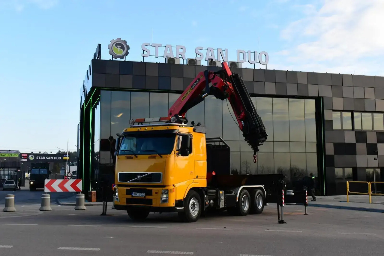 - Tractor unit: picture 2 - Tractor unit: picture 2