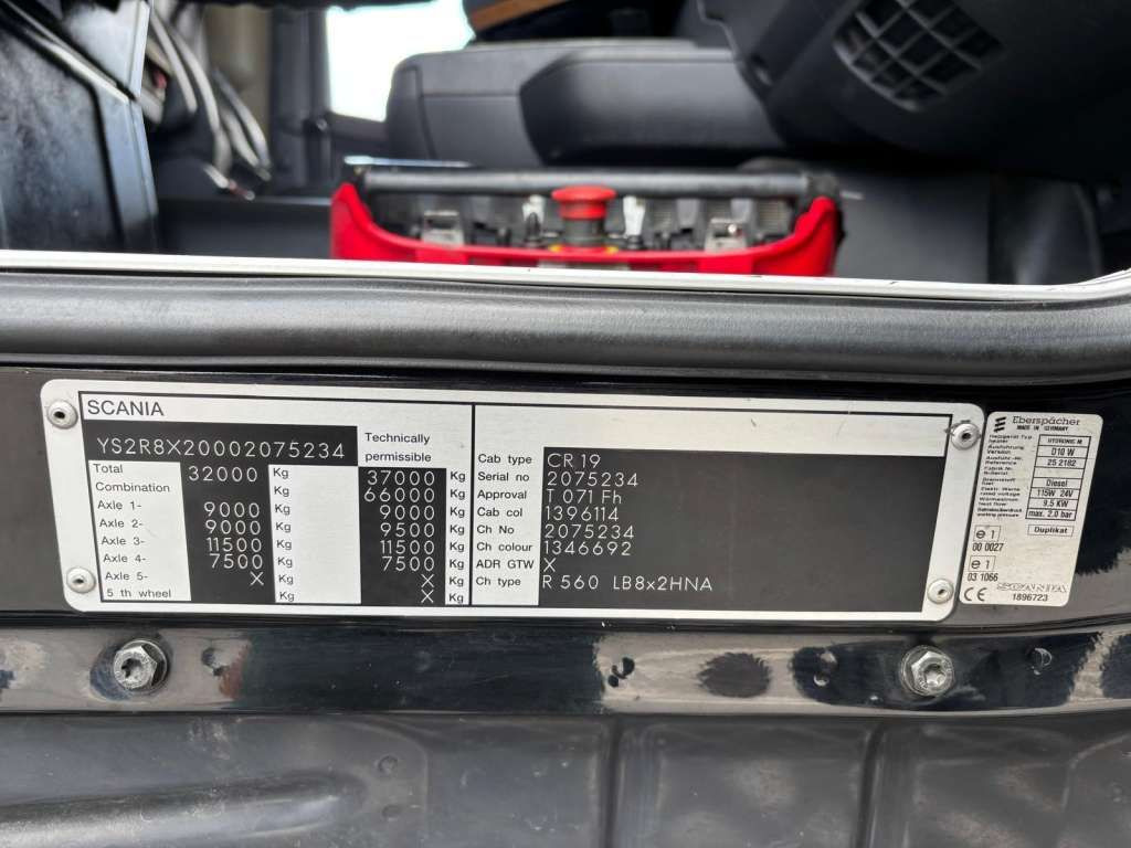 Tractor unit Scania R560 8x2 PALFINGER PK 92002 SH Fly Jib Winch 5t: picture 26 Tractor unit Scania R560 8x2 PALFINGER PK 92002 SH Fly Jib Winch 5t: picture 26