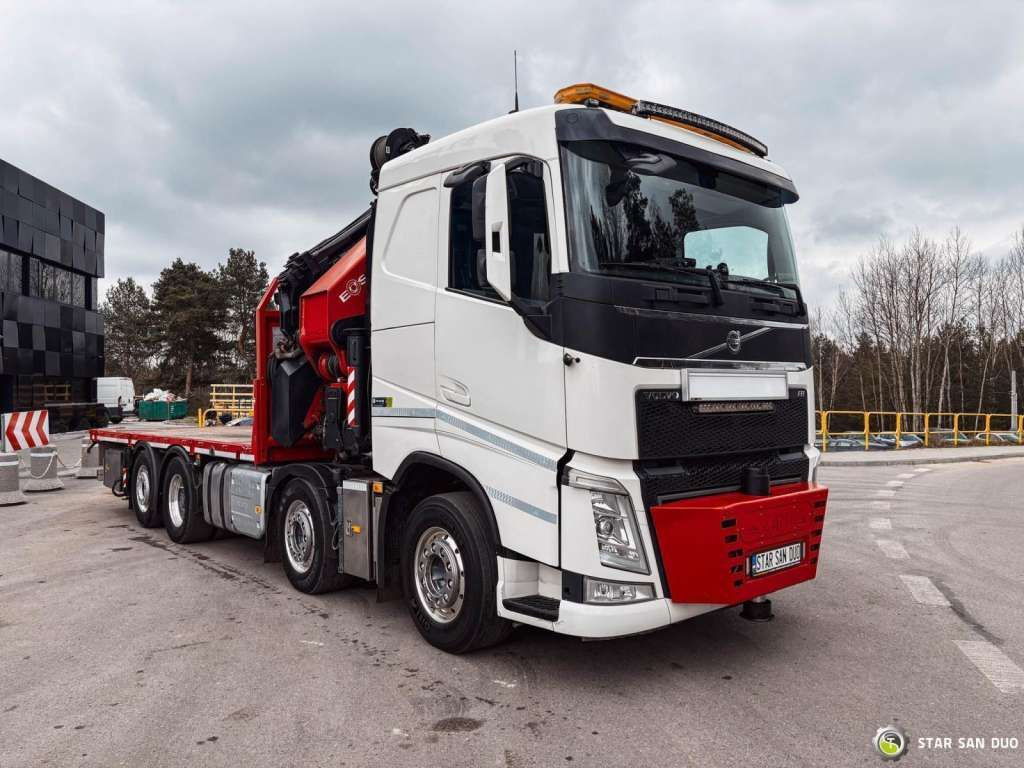 Volvo FH 550 8x2 HMF 8520 FLY JIB Winch Crane Euro 6 - Crane truck: picture 5 Volvo FH 550 8x2 HMF 8520 FLY JIB Winch Crane Euro 6 - Crane truck: picture 5