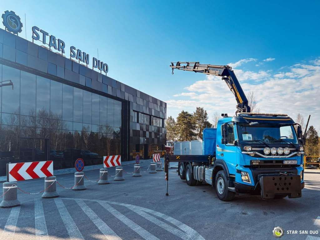 Volvo FMX 410 6x2 PALFINGER PK 18002 Crane 340 Hours - Tipper: picture 5 Volvo FMX 410 6x2 PALFINGER PK 18002 Crane 340 Hours - Tipper: picture 5