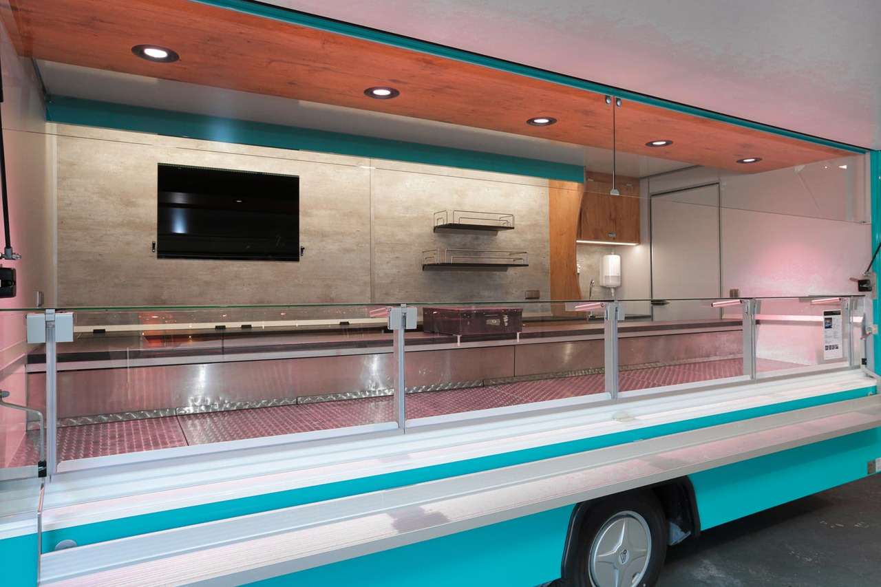 Verkaufsanhänger BORCO HÖHNS - Vending trailer: picture 2 Verkaufsanhänger BORCO HÖHNS - Vending trailer: picture 2