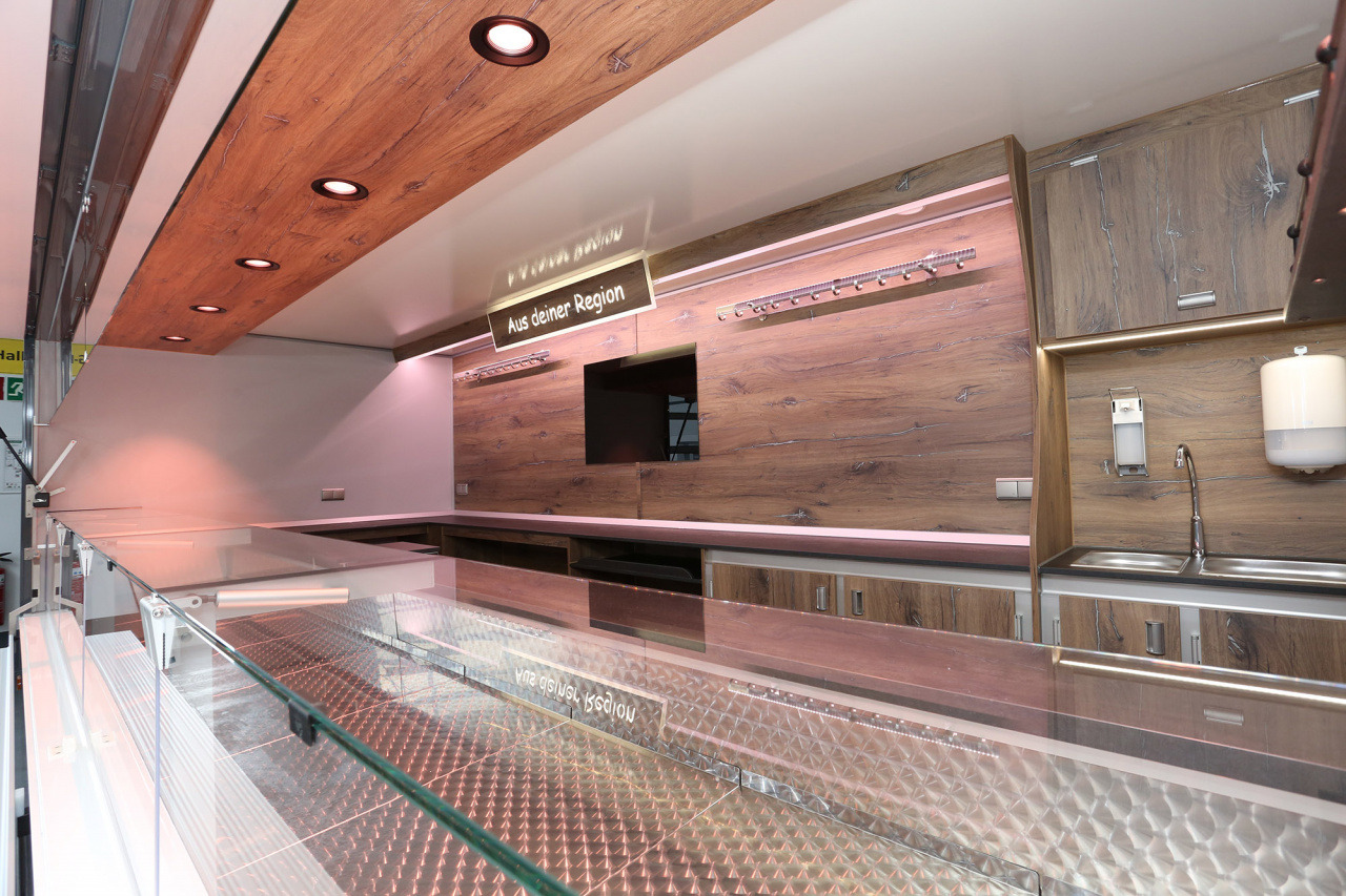 Verkaufsanhänger BORCO HÖHNS - Vending trailer: picture 5 Verkaufsanhänger BORCO HÖHNS - Vending trailer: picture 5