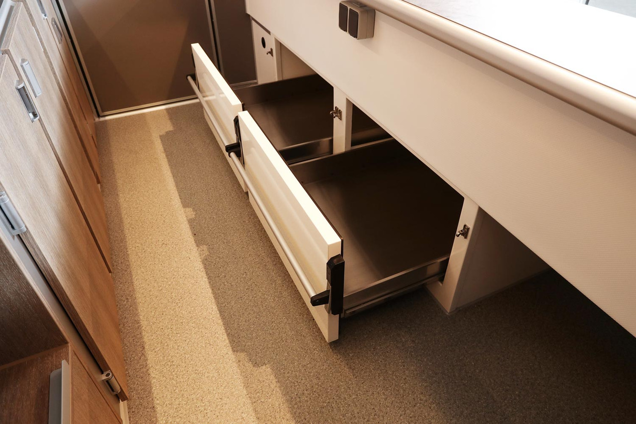 Verkaufsanhänger BORCO HÖHNS - Vending trailer: picture 5 Verkaufsanhänger BORCO HÖHNS - Vending trailer: picture 5