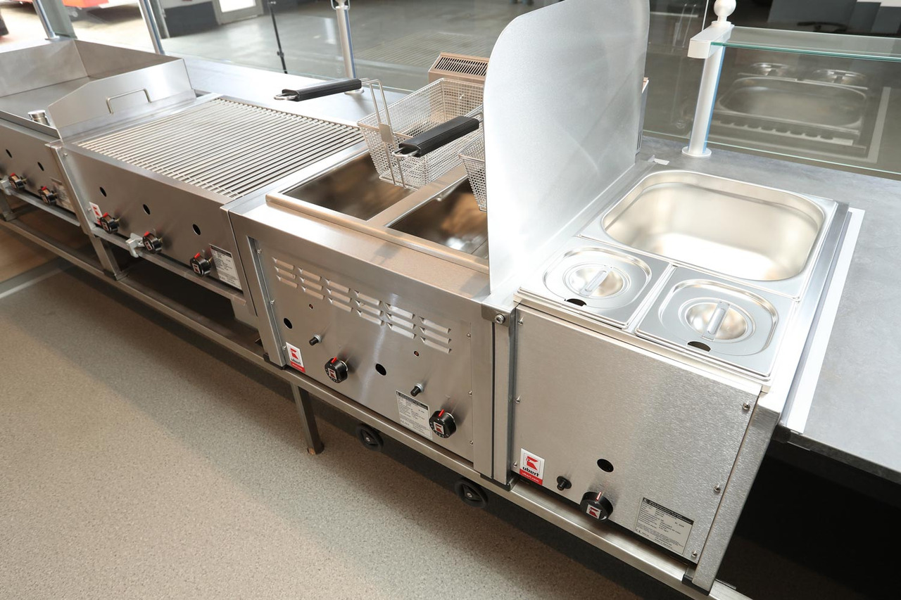 Verkaufsanhänger BORCO HÖHNS - Vending trailer: picture 4 Verkaufsanhänger BORCO HÖHNS - Vending trailer: picture 4