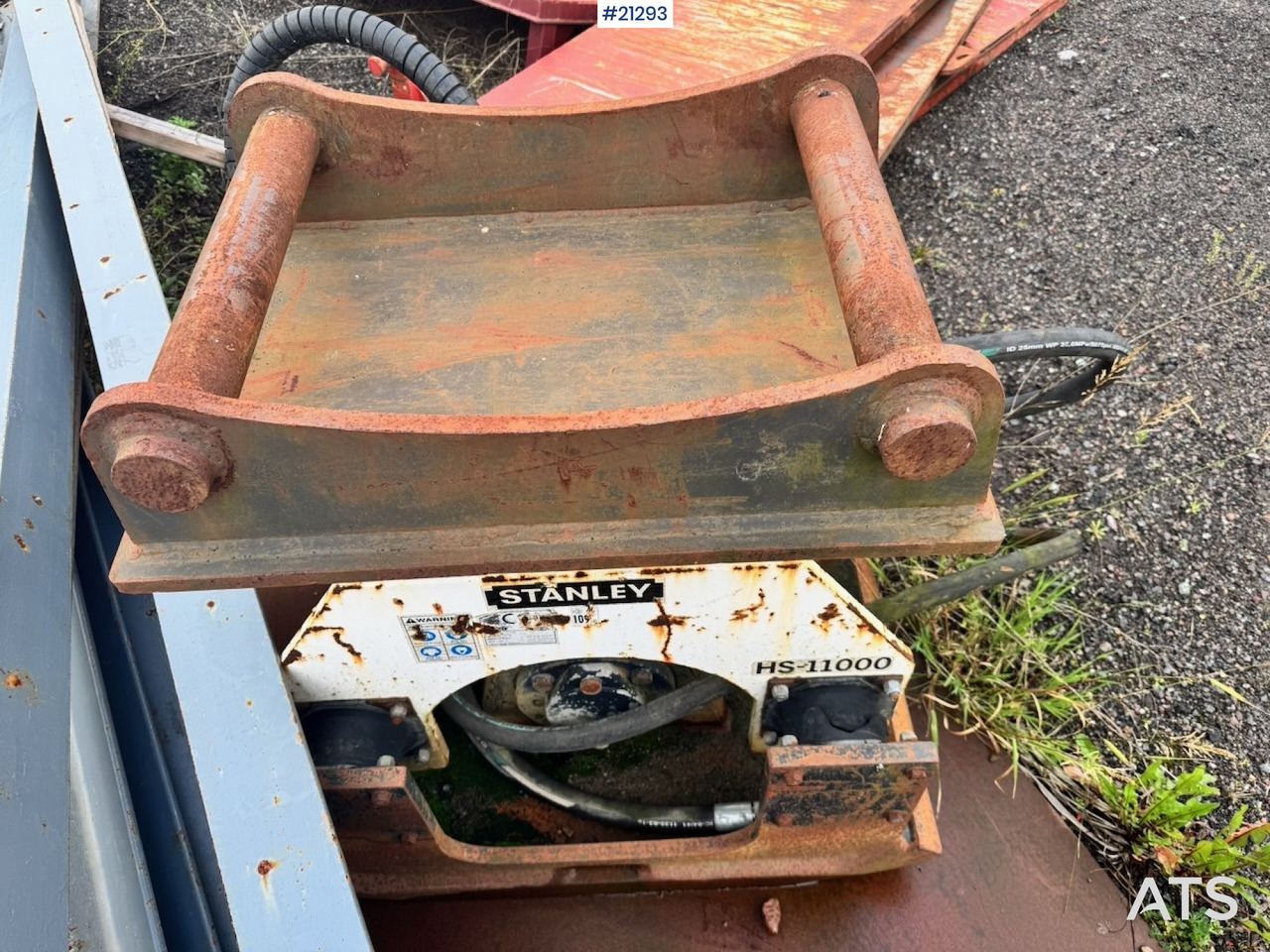 Stanley HS11000 - Attachment for Excavator: picture 5 Stanley HS11000 - Attachment for Excavator: picture 5