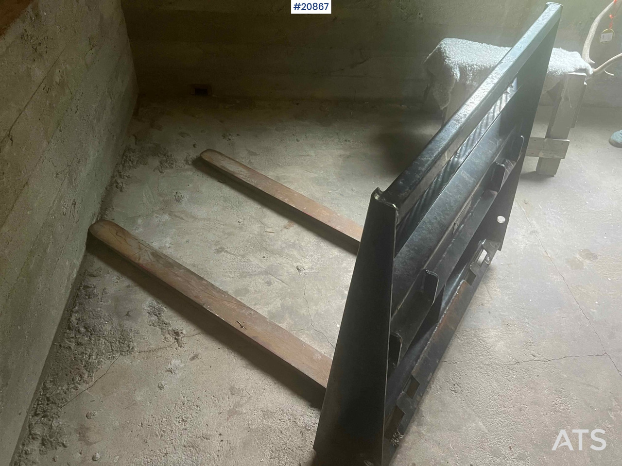 Skid steer loader Bobcat 553: picture 26