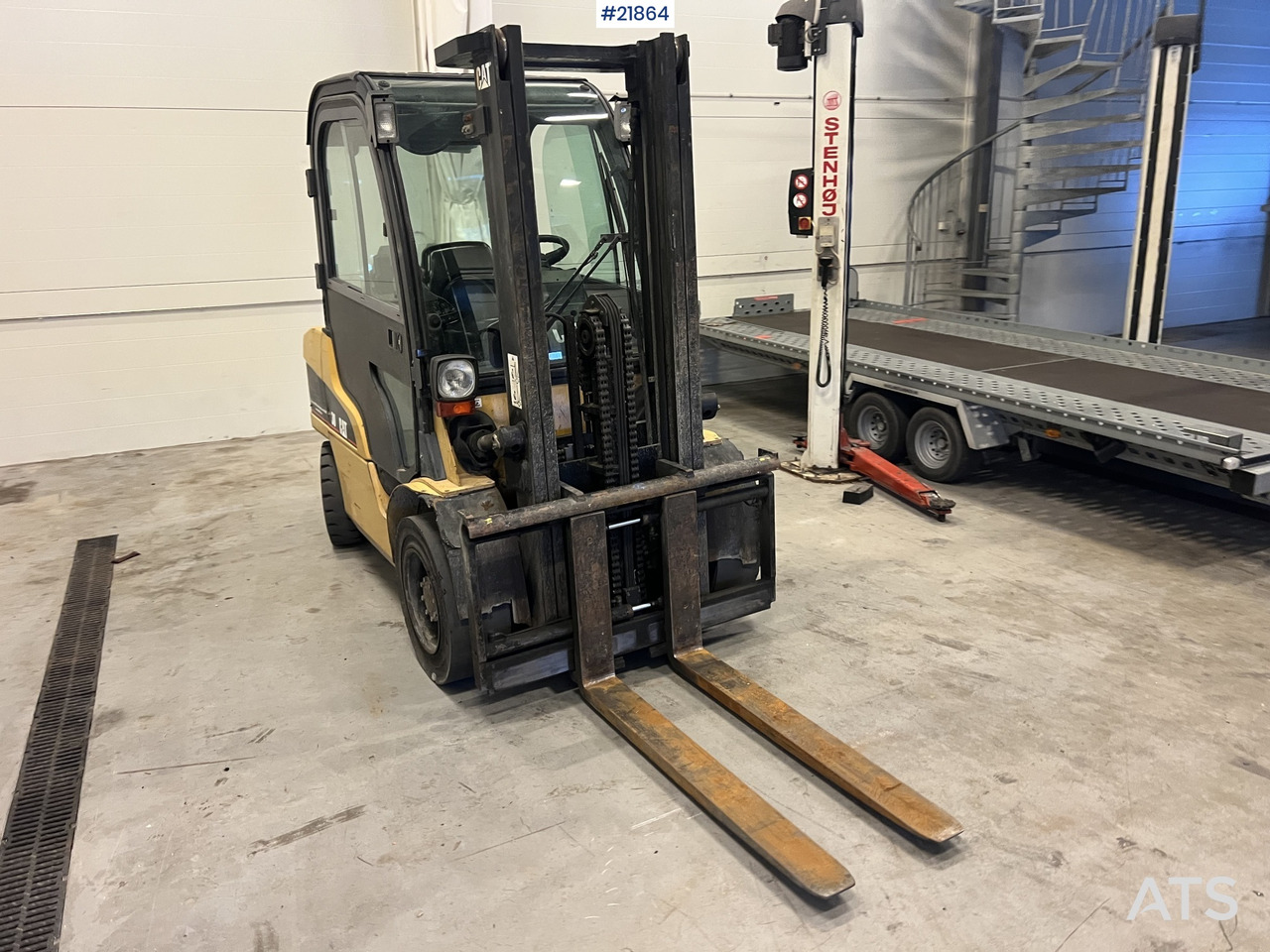 CAT DP30N truck - Diesel forklift: picture 5 CAT DP30N truck - Diesel forklift: picture 5