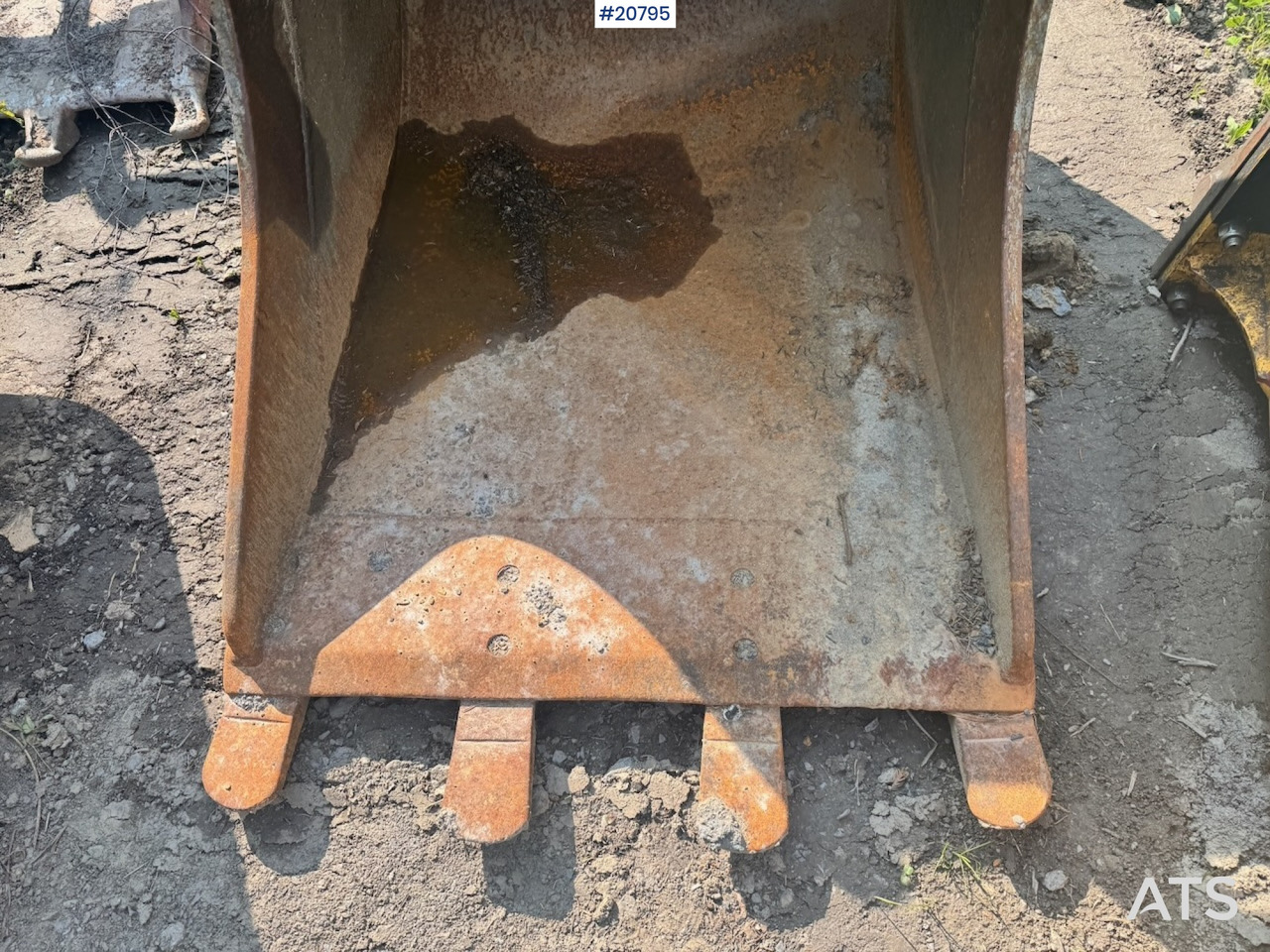 Mini excavator Case CX75C: picture 43