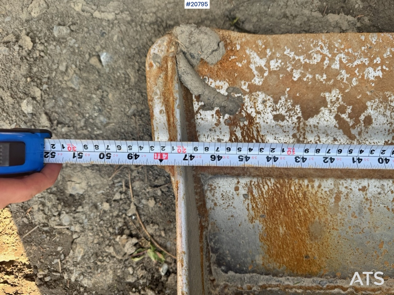 Mini excavator Case CX75C: picture 41