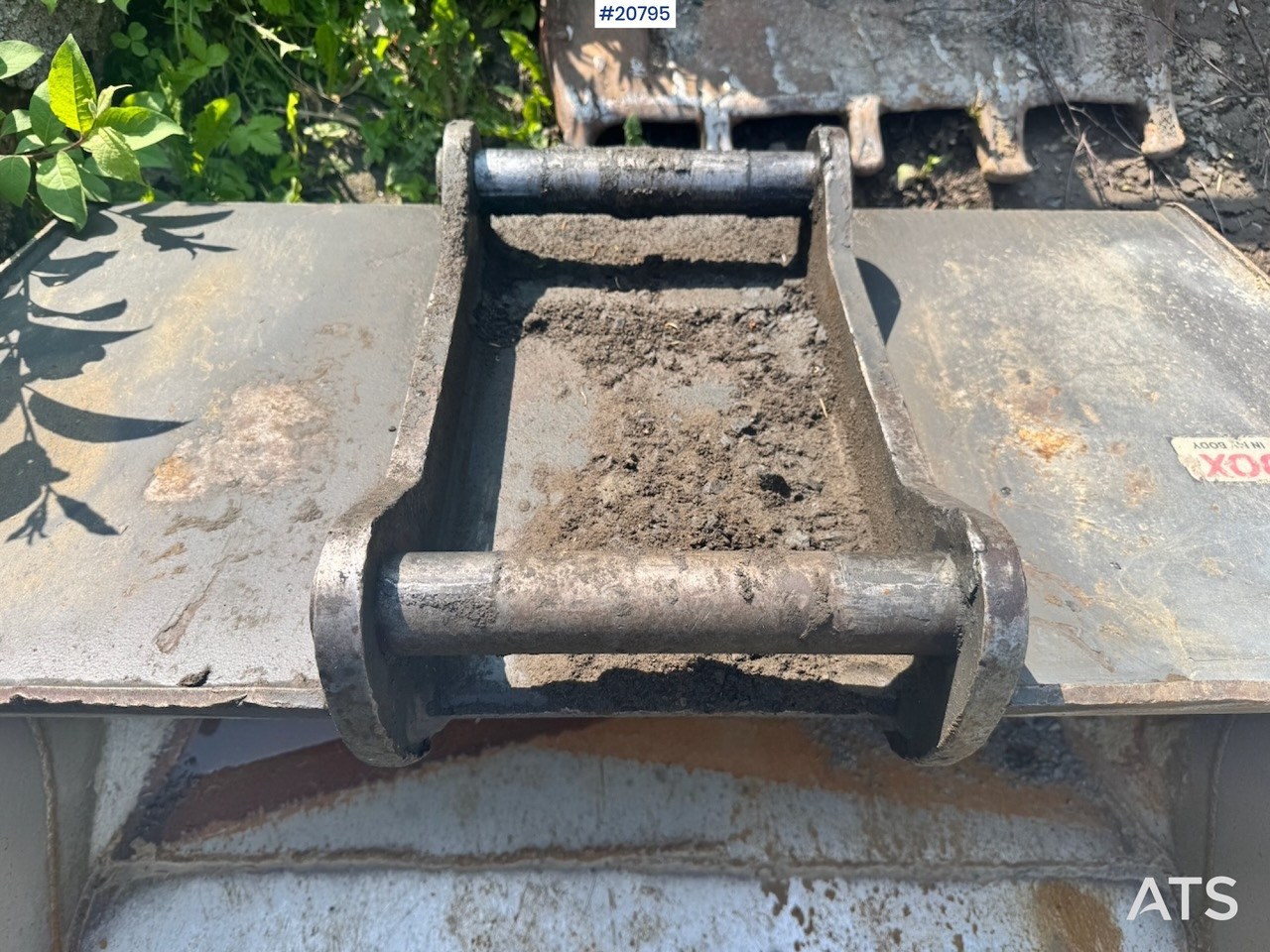 Mini excavator Case CX75C: picture 40