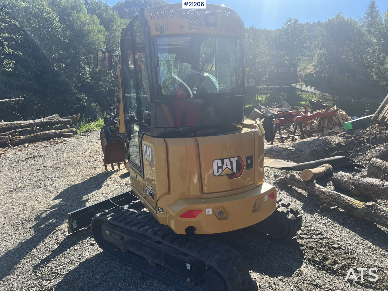 Caterpillar 302.7 CR - Mini excavator: picture 3 Caterpillar 302.7 CR - Mini excavator: picture 3
