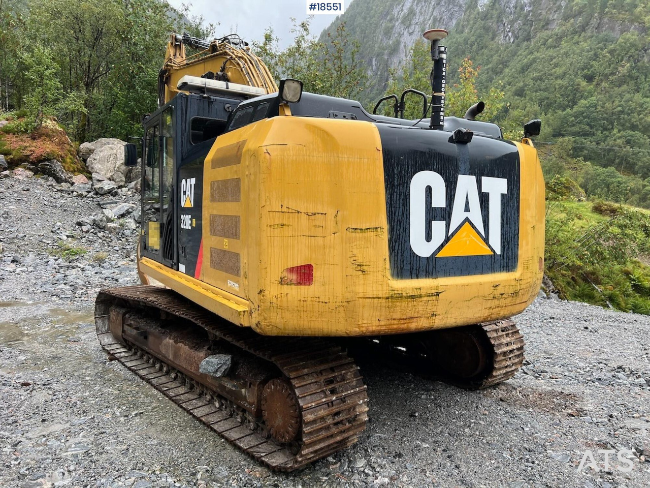 Caterpillar 320E - Crawler excavator: picture 1 Caterpillar 320E - Crawler excavator: picture 1