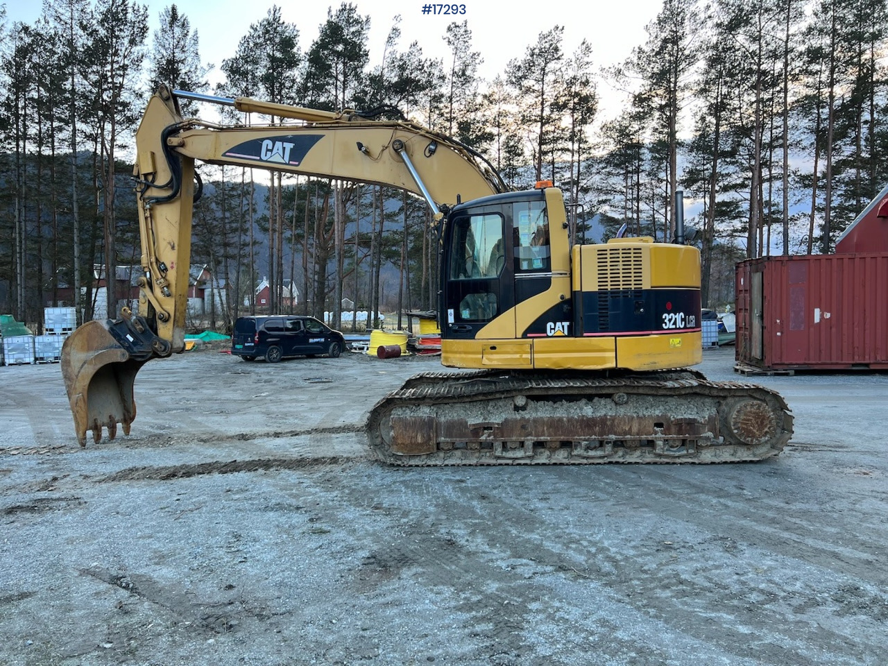 Caterpillar 321C - Excavator: picture 1 Caterpillar 321C - Excavator: picture 1