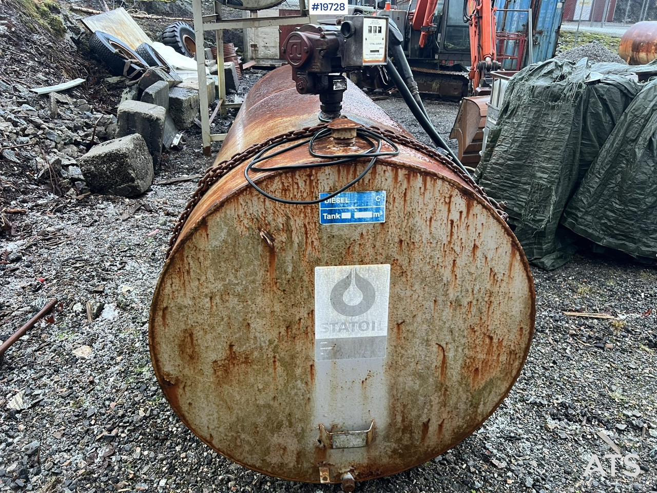 Dieseltank 3000L - Construction machinery: picture 5 Dieseltank 3000L - Construction machinery: picture 5