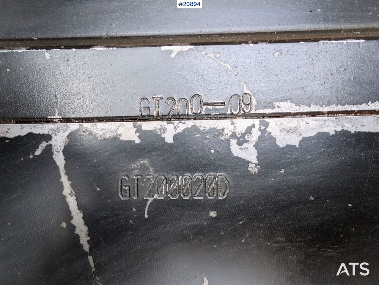 Giant GT200 - Hydraulic hammer for Construction machinery: picture 5 Giant GT200 - Hydraulic hammer for Construction machinery: picture 5