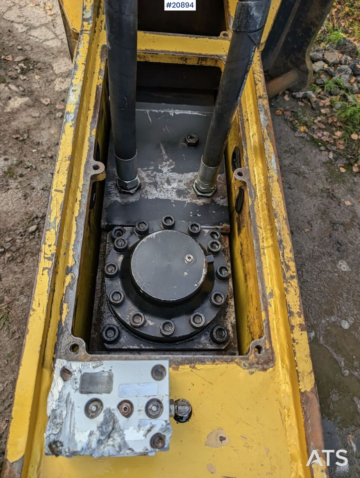 Giant GT200 - Hydraulic hammer for Construction machinery: picture 3 Giant GT200 - Hydraulic hammer for Construction machinery: picture 3