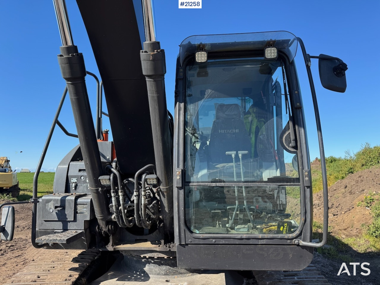 Excavator Hitachi ZX 190 LC-6: picture 10 Excavator Hitachi ZX 190 LC-6: picture 10