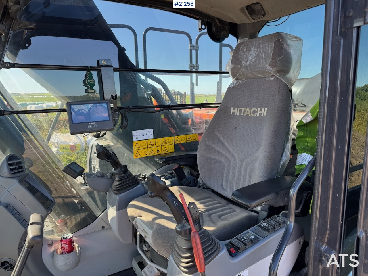 Excavator Hitachi ZX 190 LC-6: picture 16 Excavator Hitachi ZX 190 LC-6: picture 16