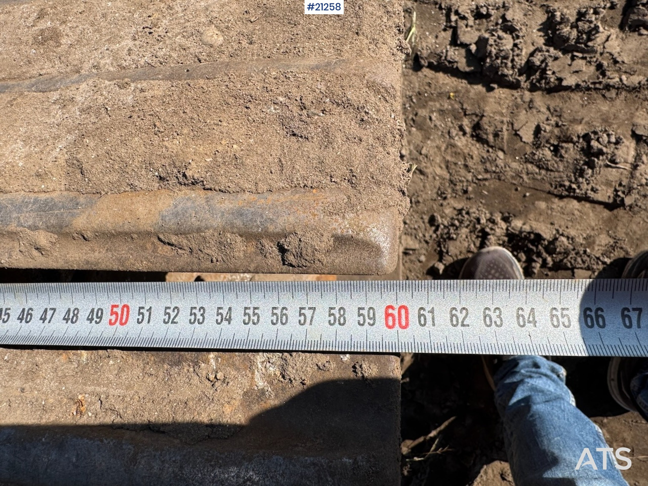 Excavator Hitachi ZX 190 LC-6: picture 28 Excavator Hitachi ZX 190 LC-6: picture 28