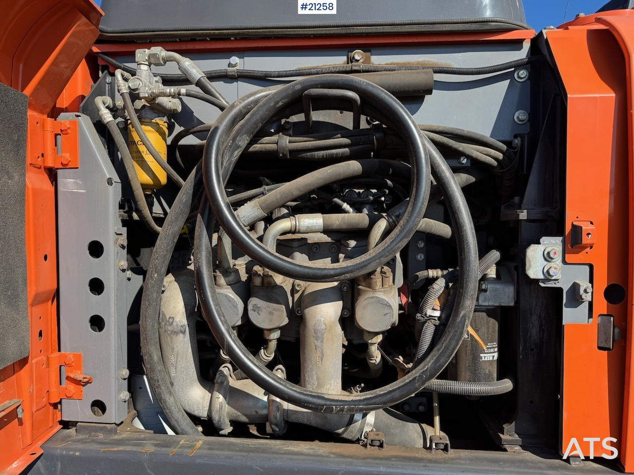 Excavator Hitachi ZX 190 LC-6: picture 32 Excavator Hitachi ZX 190 LC-6: picture 32