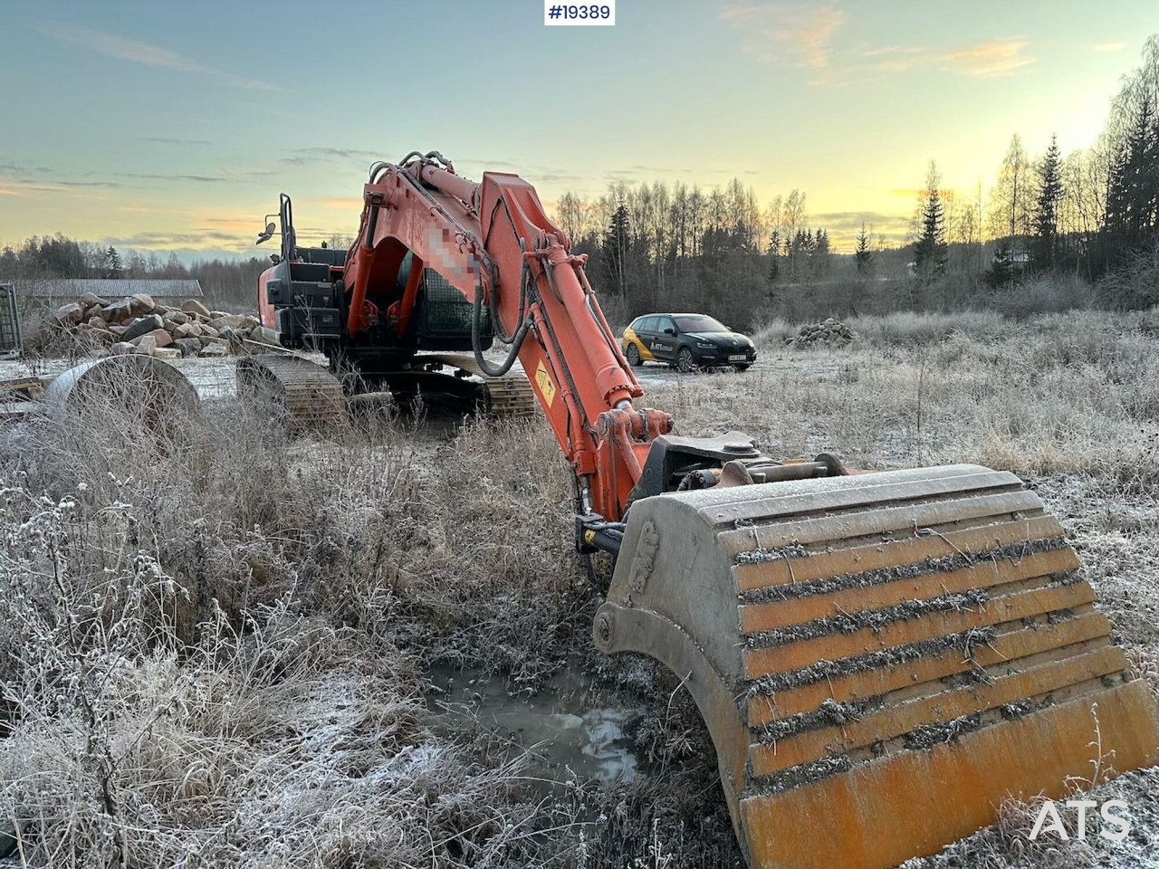 Hitachi ZX210LC-6 - Excavator: picture 4 Hitachi ZX210LC-6 - Excavator: picture 4