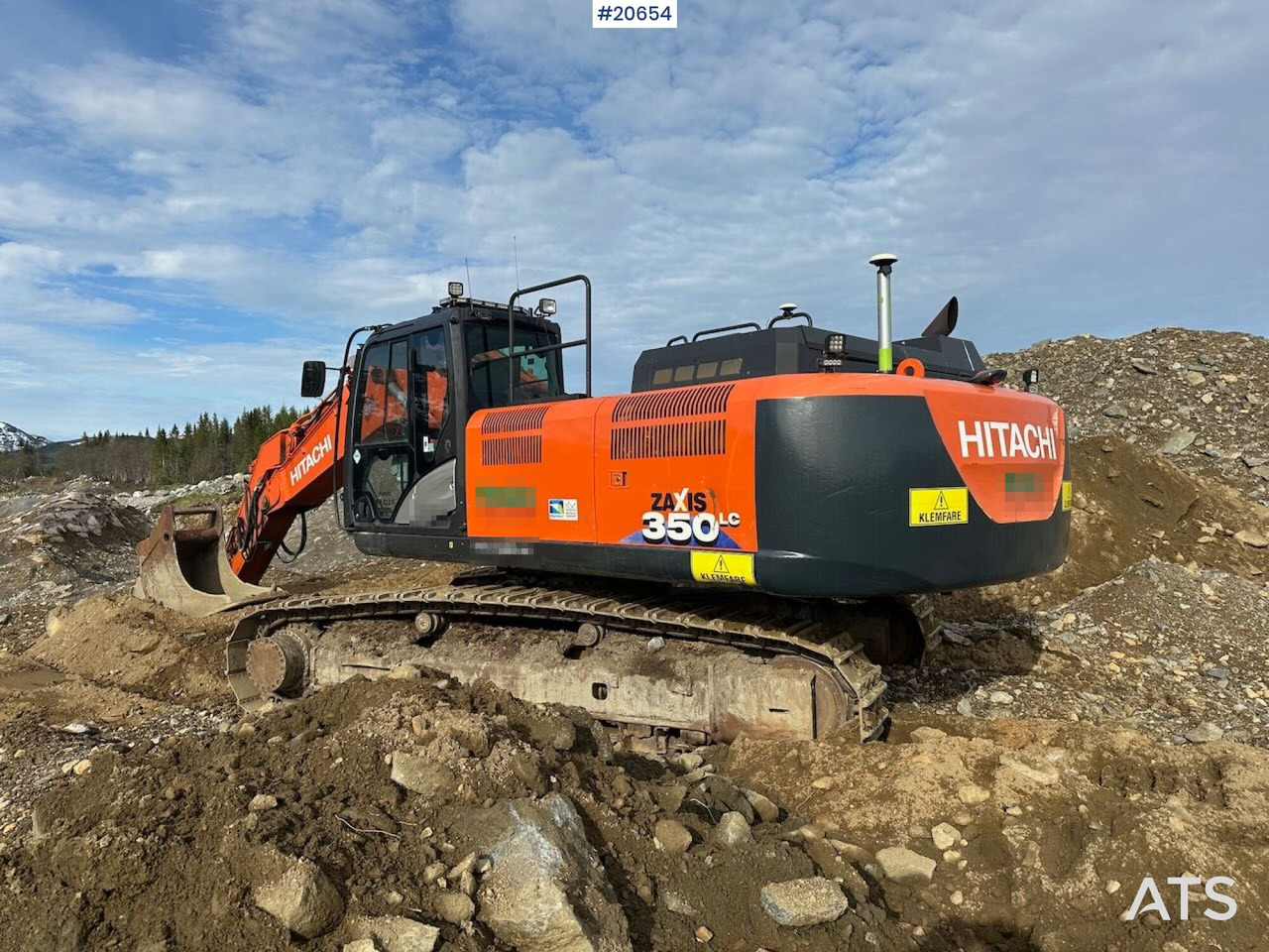 Hitachi ZX350LC-6 - Excavator: picture 5 Hitachi ZX350LC-6 - Excavator: picture 5