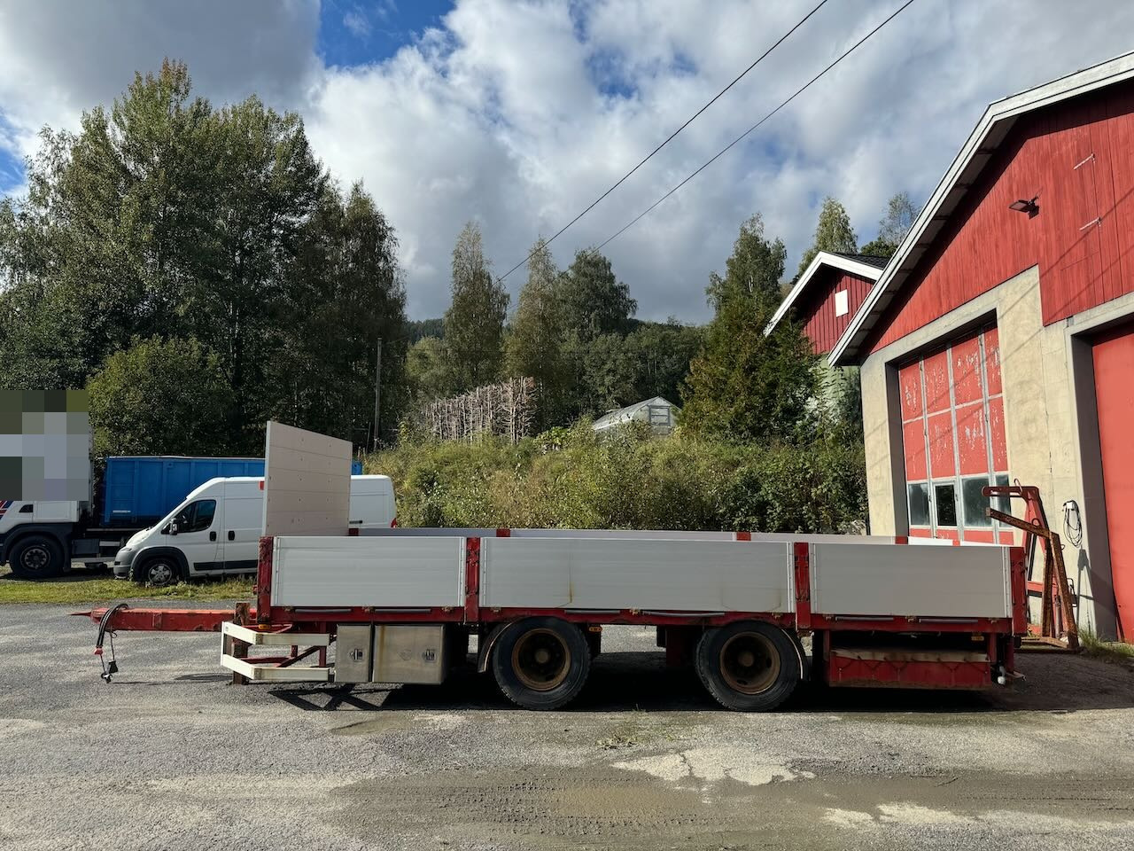 Istrail 2 akslet plankjerre - Dropside/ Flatbed trailer: picture 3 Istrail 2 akslet plankjerre - Dropside/ Flatbed trailer: picture 3