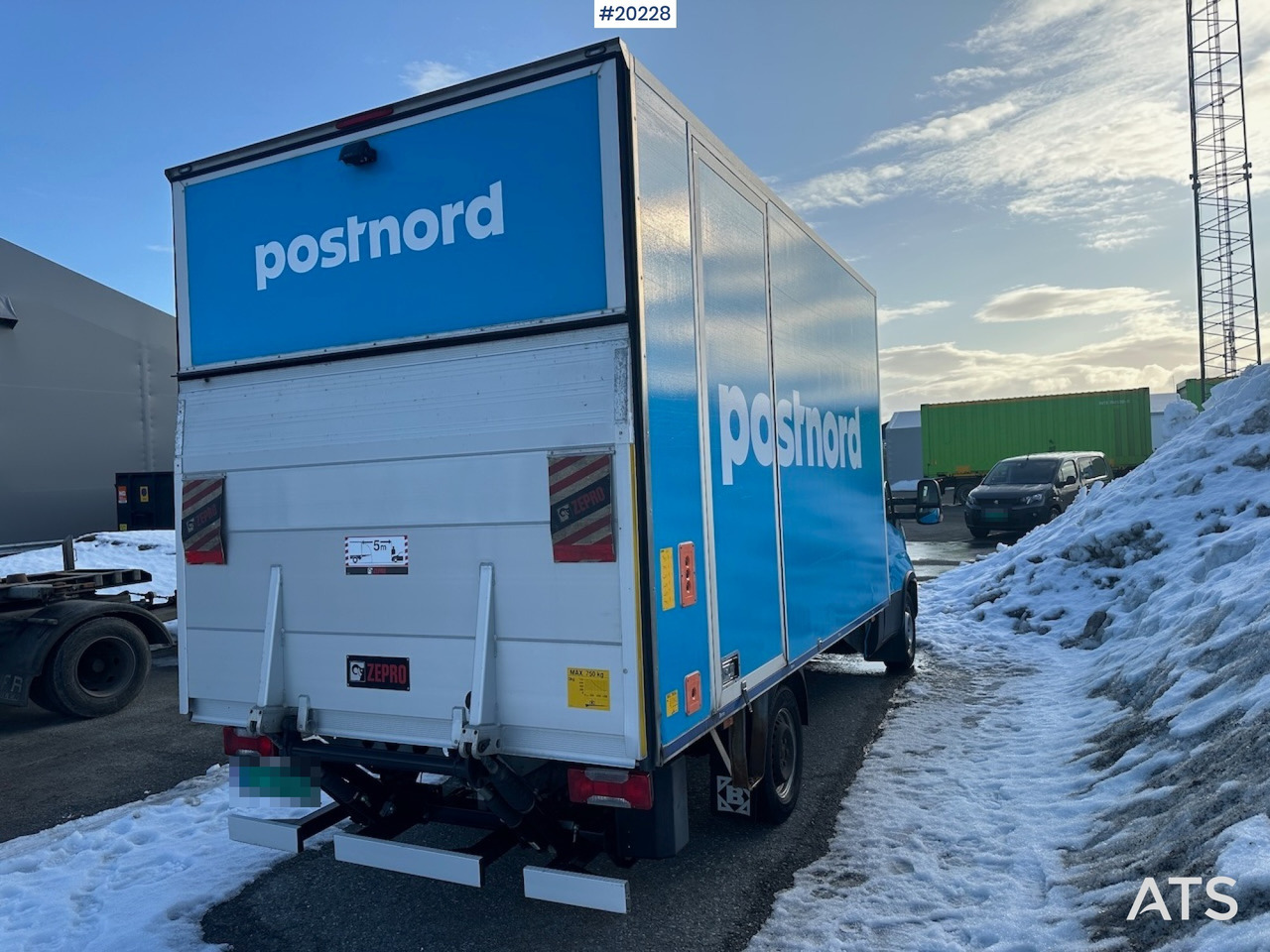 Iveco 35S16 - Box van: picture 3 Iveco 35S16 - Box van: picture 3