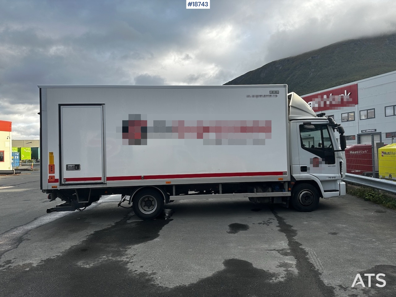 Iveco Eurocargo 75-210 - Box truck: picture 4 Iveco Eurocargo 75-210 - Box truck: picture 4