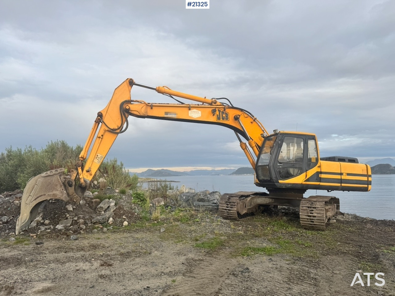 Jcb JS200LC - Crawler excavator: picture 1 Jcb JS200LC - Crawler excavator: picture 1