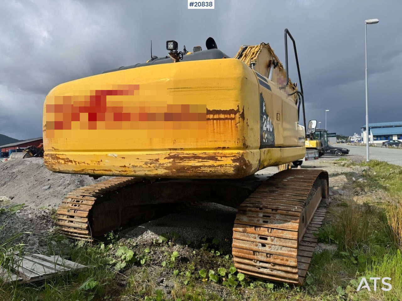 Komatsu PC240LC-8 - Crawler excavator: picture 4 Komatsu PC240LC-8 - Crawler excavator: picture 4