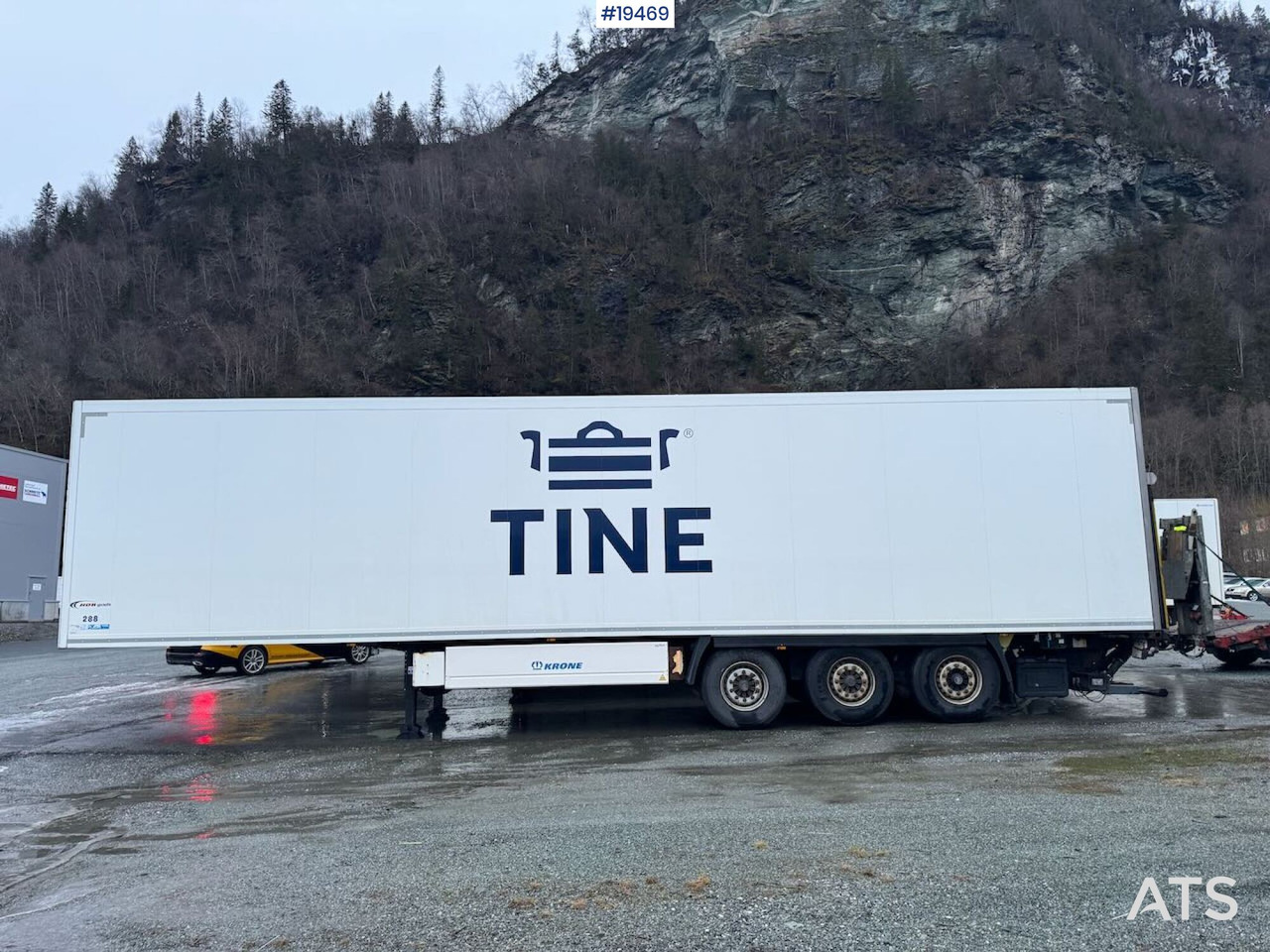Krone Skapsemi - Refrigerator semi-trailer: picture 2 Krone Skapsemi - Refrigerator semi-trailer: picture 2