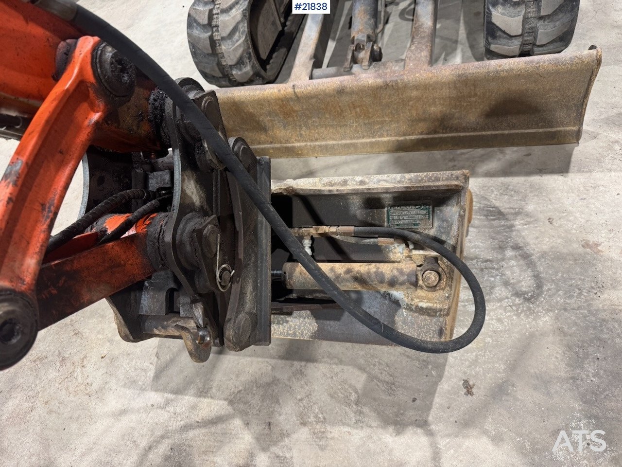 Mini excavator Kubota KX101-3 Minigraver m/ Skuffe og Klype.: picture 12 Mini excavator Kubota KX101-3 Minigraver m/ Skuffe og Klype.: picture 12